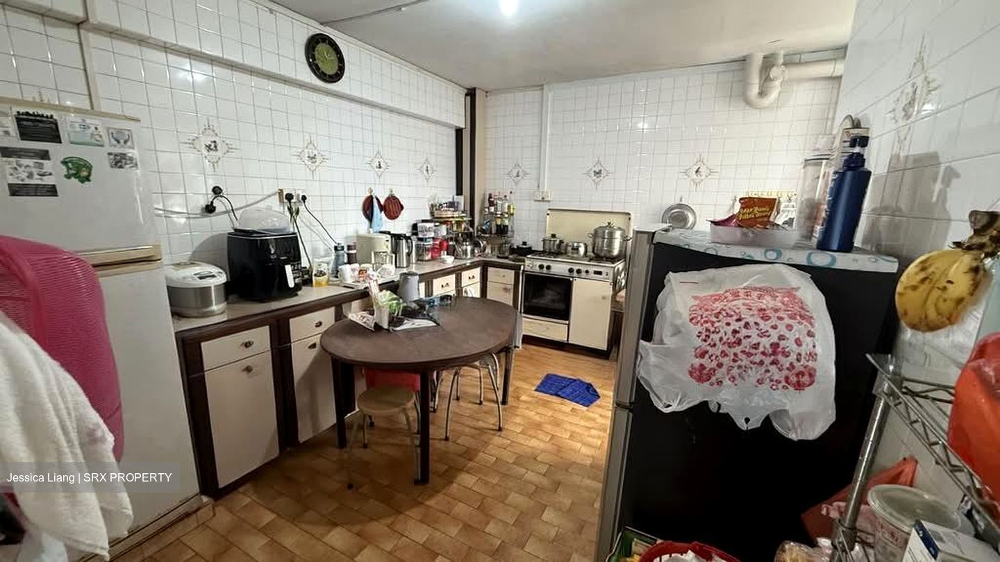 Blk 60 Dakota Crescent (Geylang), HDB 4 Rooms #560084981